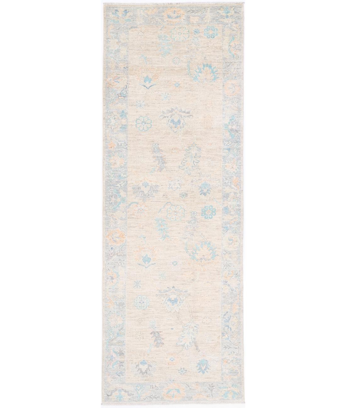 Oushak 3' 0" X 9' 7" Hand-Knotted Wool Rug 3' 0" X 9' 7" (91 X 292) / Taupe / Grey