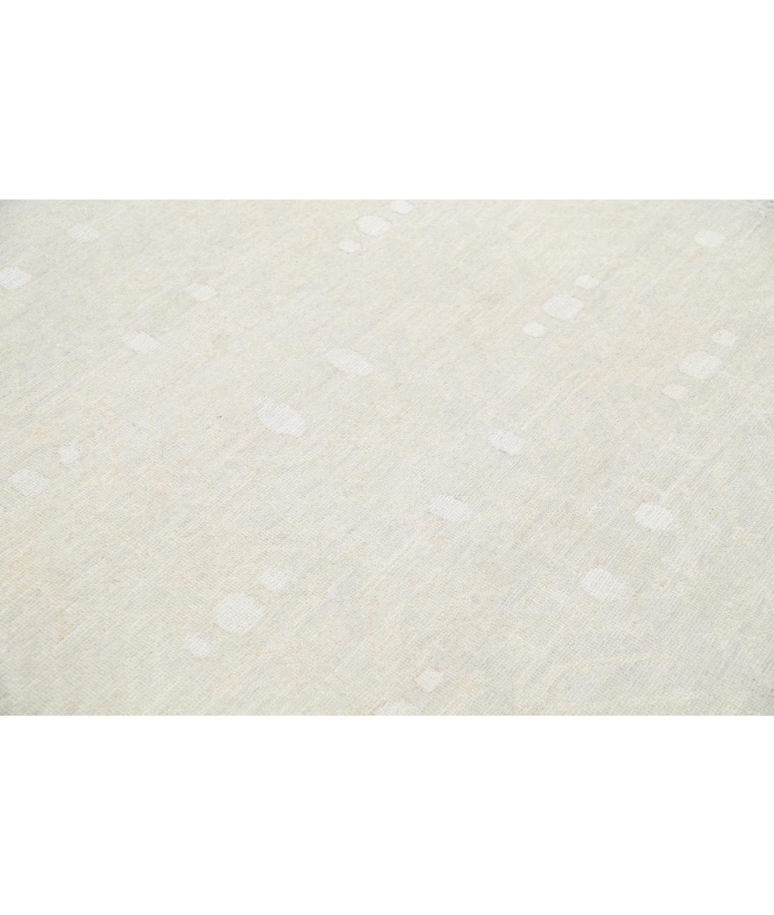 Oushak 8' 2" X 10' 4" Hand-Knotted Wool Rug 8' 2" X 10' 4" (249 X 315) / Grey / Ivory