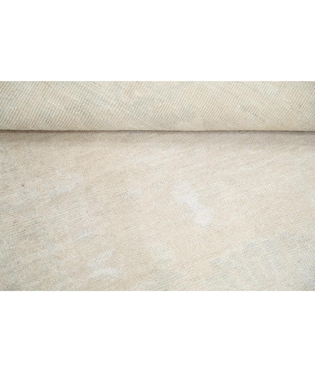 Oushak 8' 3" X 10' 0" Hand-Knotted Wool Rug 8' 3" X 10' 0" (251 X 305) / Silver / Ivory