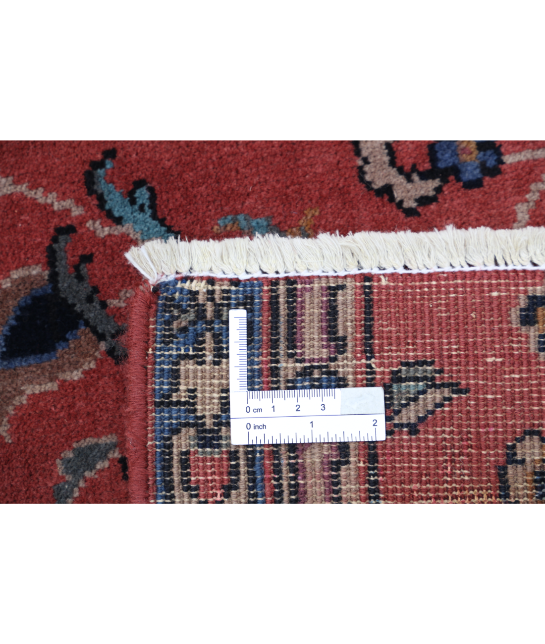 Sarouk 7'2'' X 6'6'' Hand-Knotted Wool Rug 7'2'' x 6'6'' (215 X 195) / Red / Red