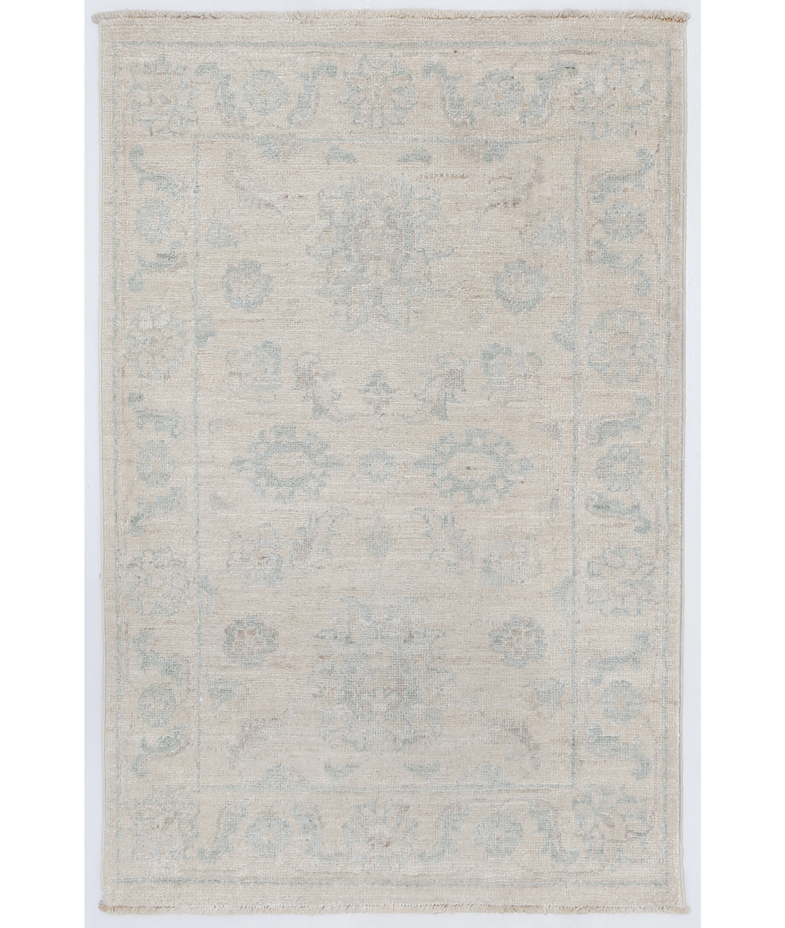 Hand Knotted Serenity Wool Rug 2' 1" X 3' 1" 2' 1" X 3' 1" (63 X 94) / Ivory / Ivory