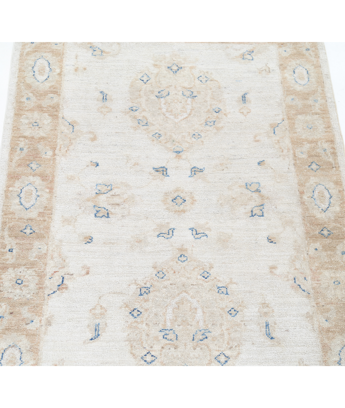 Hand Knotted Serenity Wool Rug 2' 6" X 3' 9" 2' 6" X 3' 9" (76 X 114) / Beige / Brown