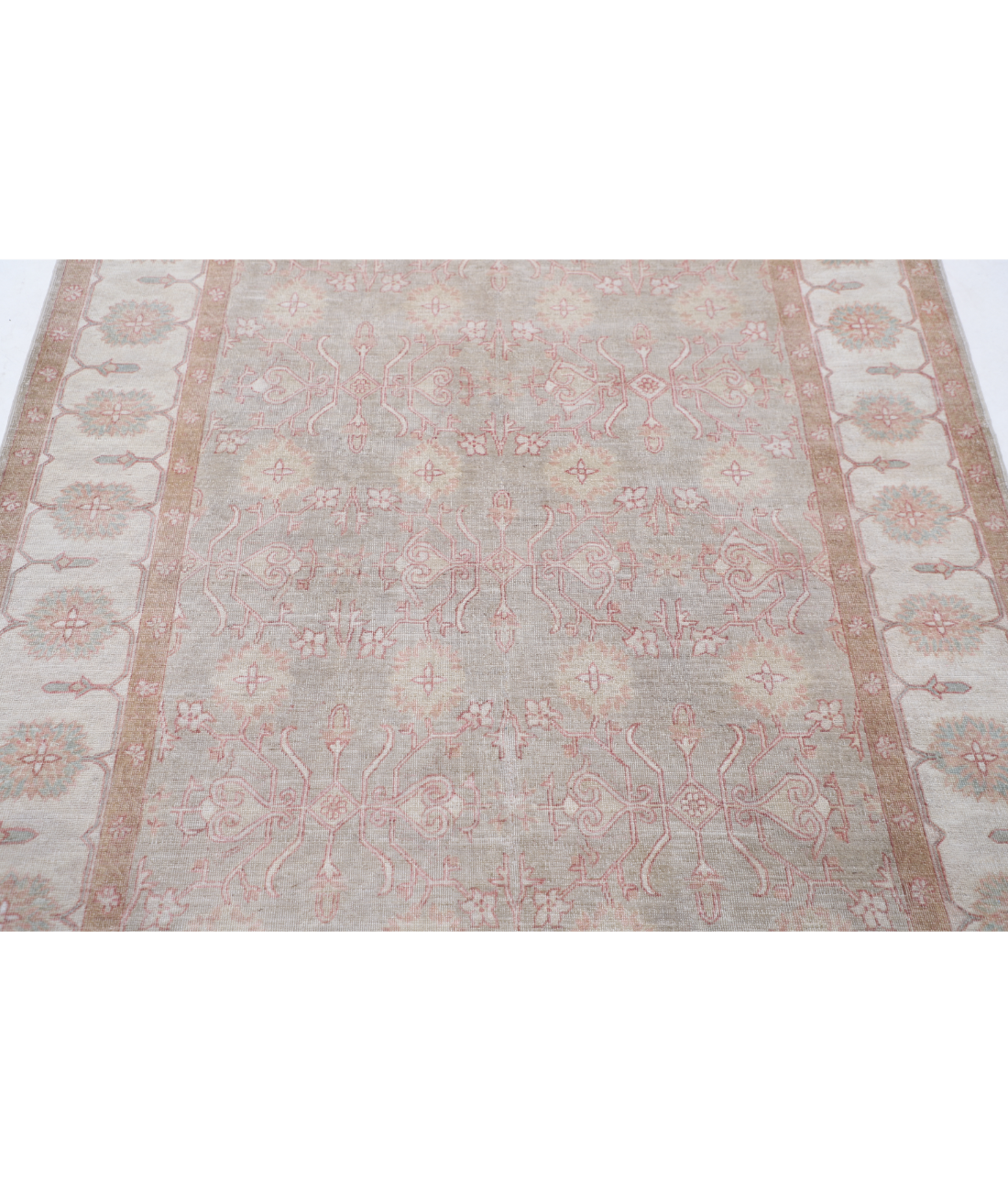 Hand Knotted Serenity Wool Rug 4' 9" X 6' 6" 4' 9" X 6' 6" (145 X 198) / Grey / Ivory