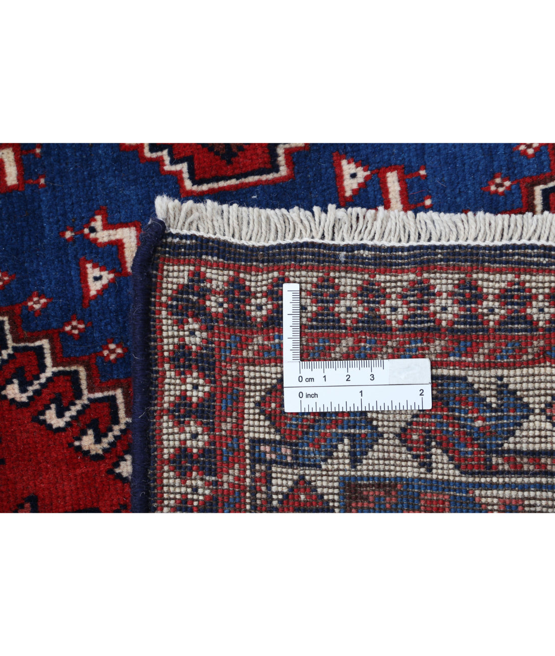 Shiraz 8'3'' X 12'1'' Hand-Knotted Wool Rug 8'3'' x 12'1'' (248 X 363) / Red / Ivory