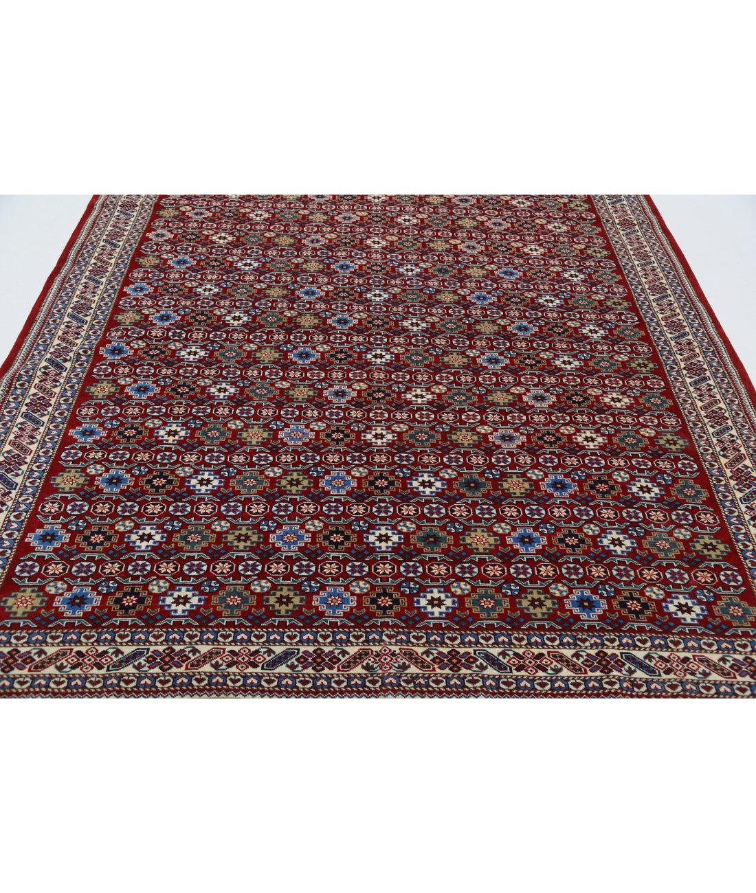 Shirvan 7'5'' X 9'8'' Hand-Knotted Wool Rug 7'5'' x 9'8'' (223 X 290) / Red / Ivory