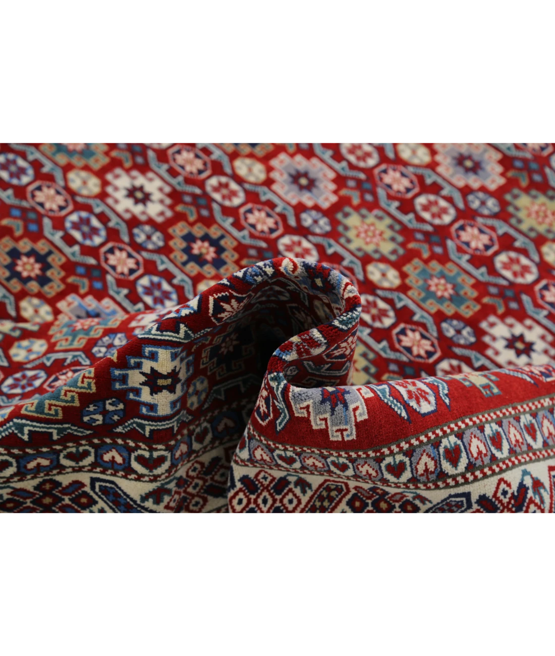 Shirvan 7'5'' X 9'8'' Hand-Knotted Wool Rug 7'5'' x 9'8'' (223 X 290) / Red / Ivory