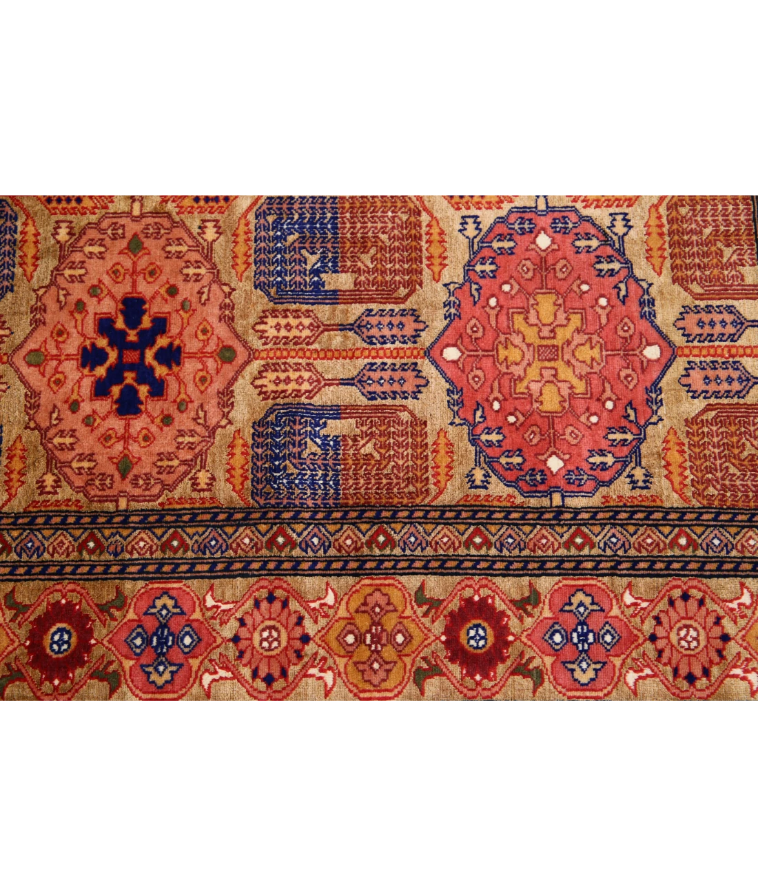 Silk-Tane 4'0'' X 5'3'' Hand-Knotted Wool-Silk Rug 4'0'' x 5'3'' (120 X 158) / Beige / Pink