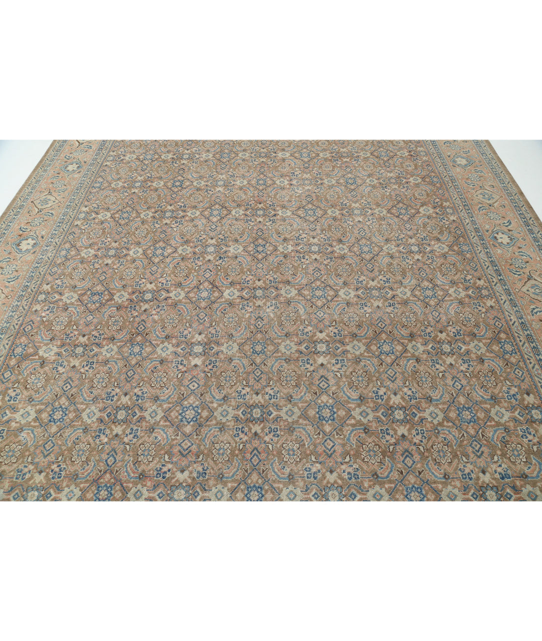 Tabriz 9'7'' X 12'7'' Hand-Knotted Wool Rug 9'7'' x 12'7'' (288 X 378) / Taupe / Pink