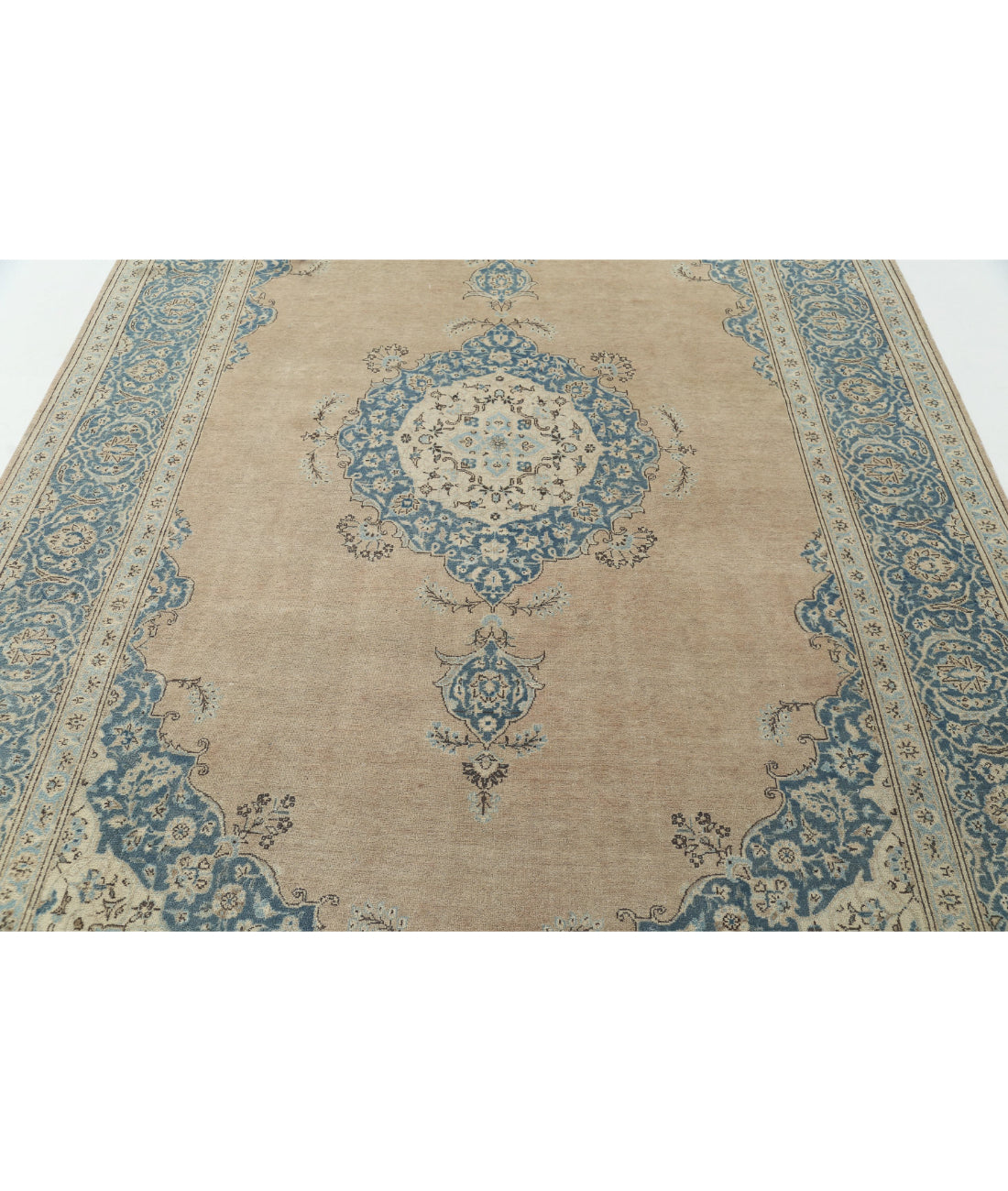 Tabriz 7'4'' X 11'1'' Hand-Knotted Wool Rug 7'4'' x 11'1'' (220 X 333) / Taupe / Blue