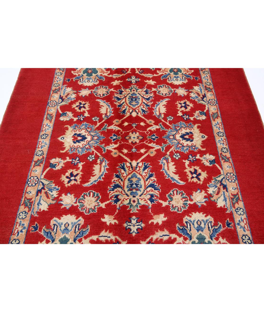 Ziegler 4' 10" X 6' 8" Hand-Knotted Wool Rug 4' 10" X 6' 8" (147 X 203) / Red / Blue