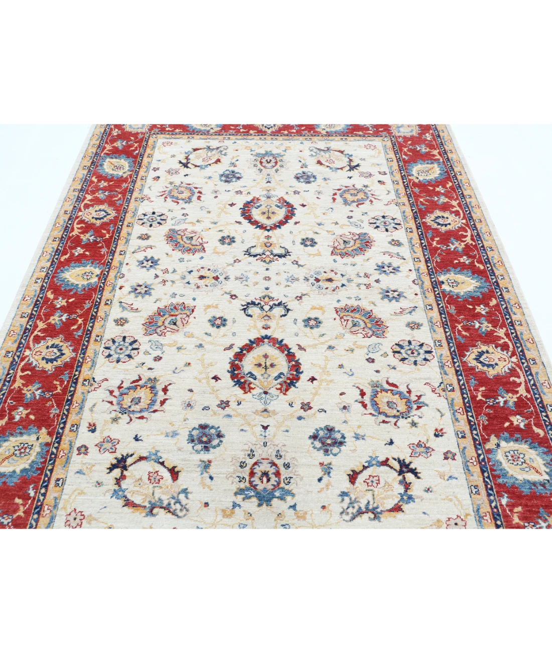 Ziegler 5'7'' X 7'4'' Hand-Knotted Wool Rug 5'7'' x 7'4'' (168 X 220) / Ivory / Red