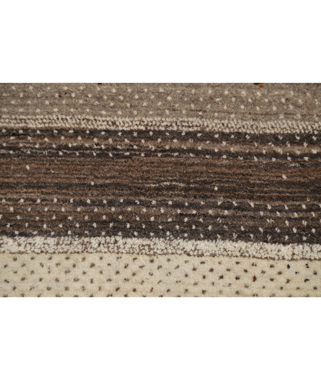 Hand Made Lori Wool Rug 6' 5" X 8' 1" 6' 5" X 8' 1" (196 X 246) / Ivory / Ivory