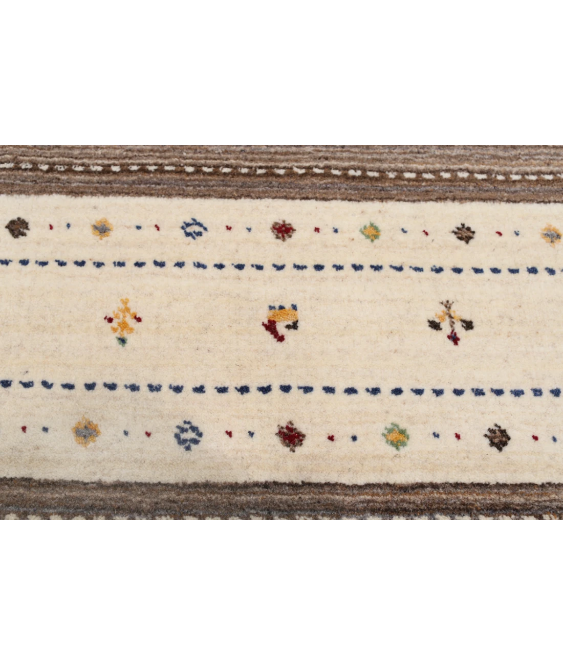 Hand Made Lori Wool Rug 6' 7" X 9' 9" 6' 7" X 9' 9" (201 X 297) / Ivory / Ivory