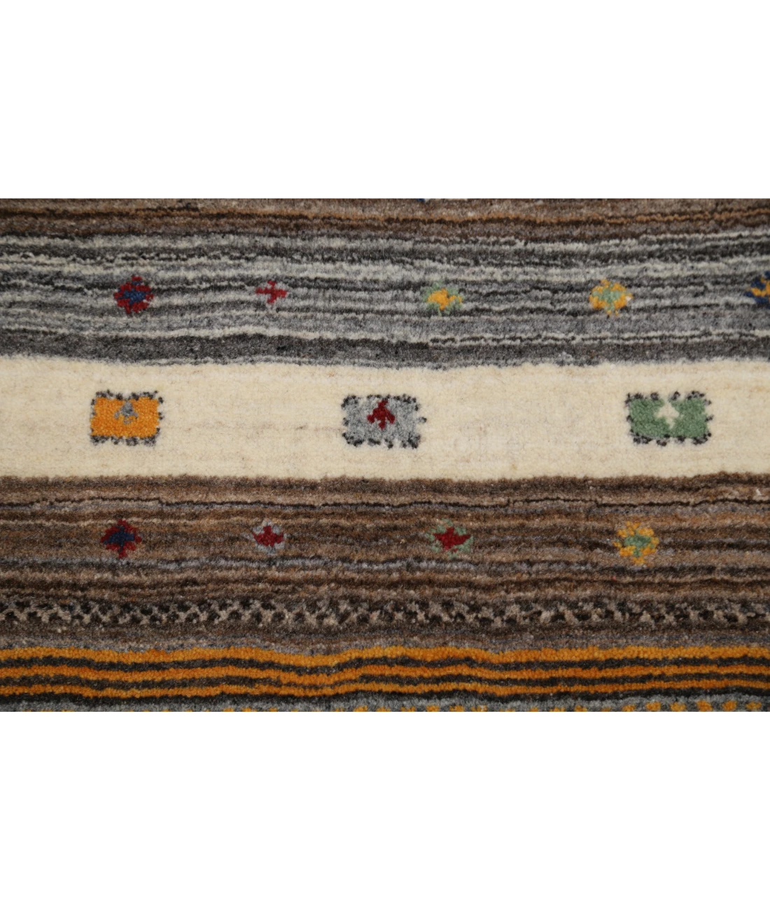 Hand Made Lori Wool Rug 4' 0" X 5' 11" 4' 0" X 5' 11" (122 X 180) / Ivory / Ivory