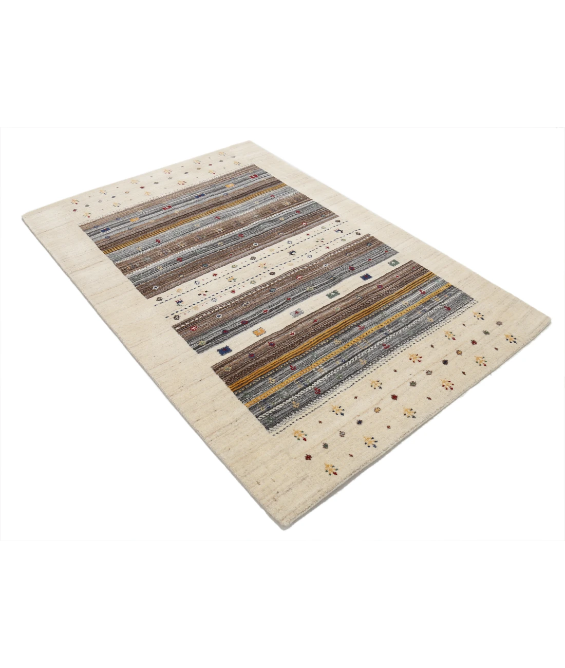 Hand Made Lori Wool Rug 4' 0" X 5' 11" 4' 0" X 5' 11" (122 X 180) / Ivory / Ivory