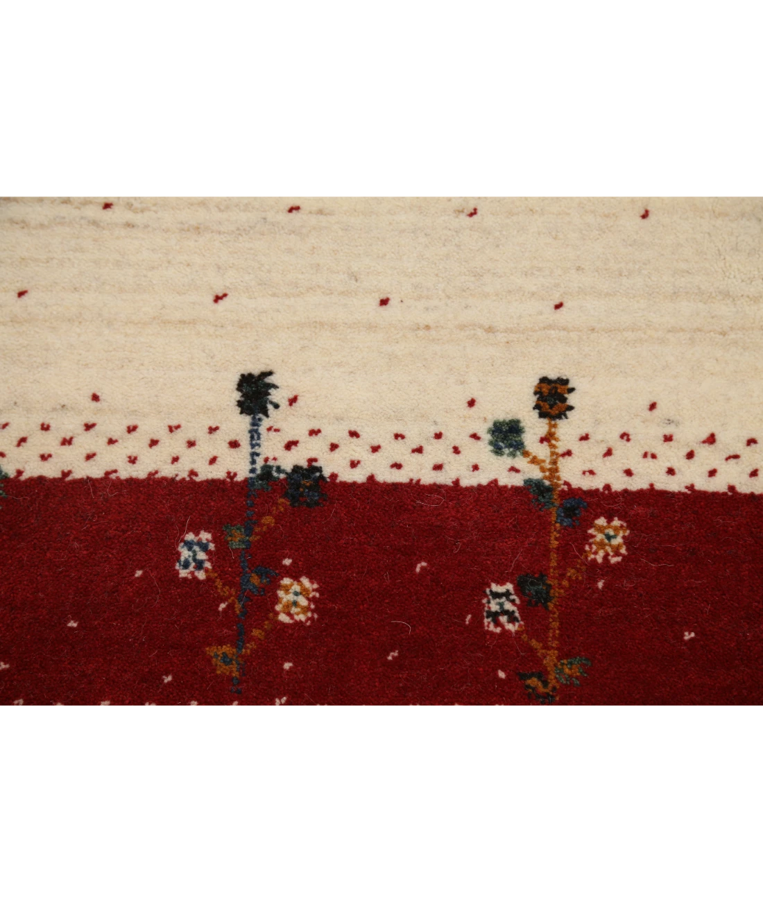 Hand Made Lori Wool Rug 5' 4" X 7' 5" 5' 4" X 7' 5" (162 X 226) / Ivory / Ivory