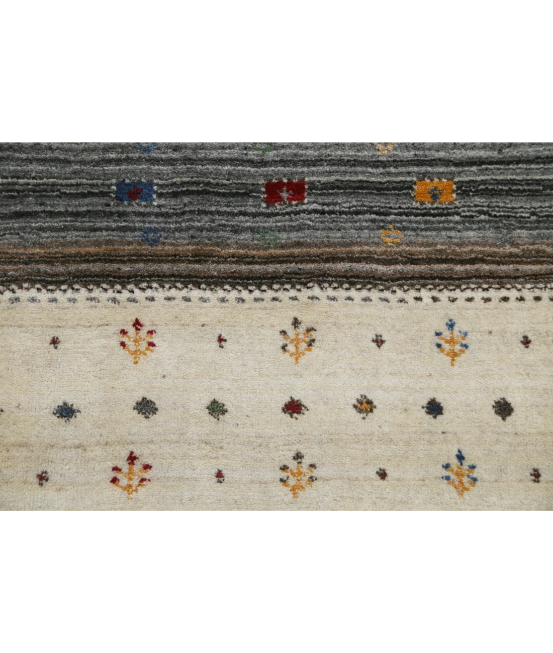 Hand Made Lori Wool Rug 3' 11" X 5' 9" 3' 11" X 5' 9" (119 X 175) / Ivory / Ivory