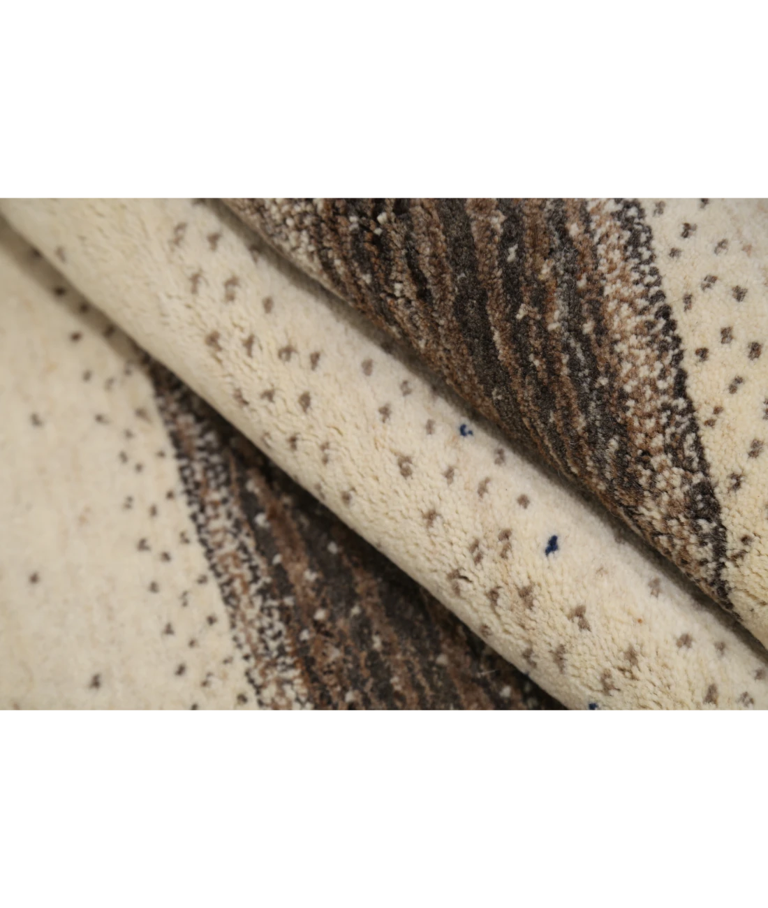 Hand Made Lori Wool Rug 2' 11" X 3' 11" 2' 11" X 3' 11" (89 X 119) / Ivory / Ivory