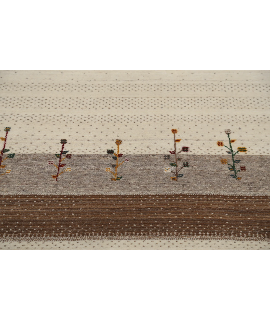 Hand Made Lori Wool Rug 5' 1" X 7' 4" 5' 1" X 7' 4" (155 X 223) / Ivory / Ivory