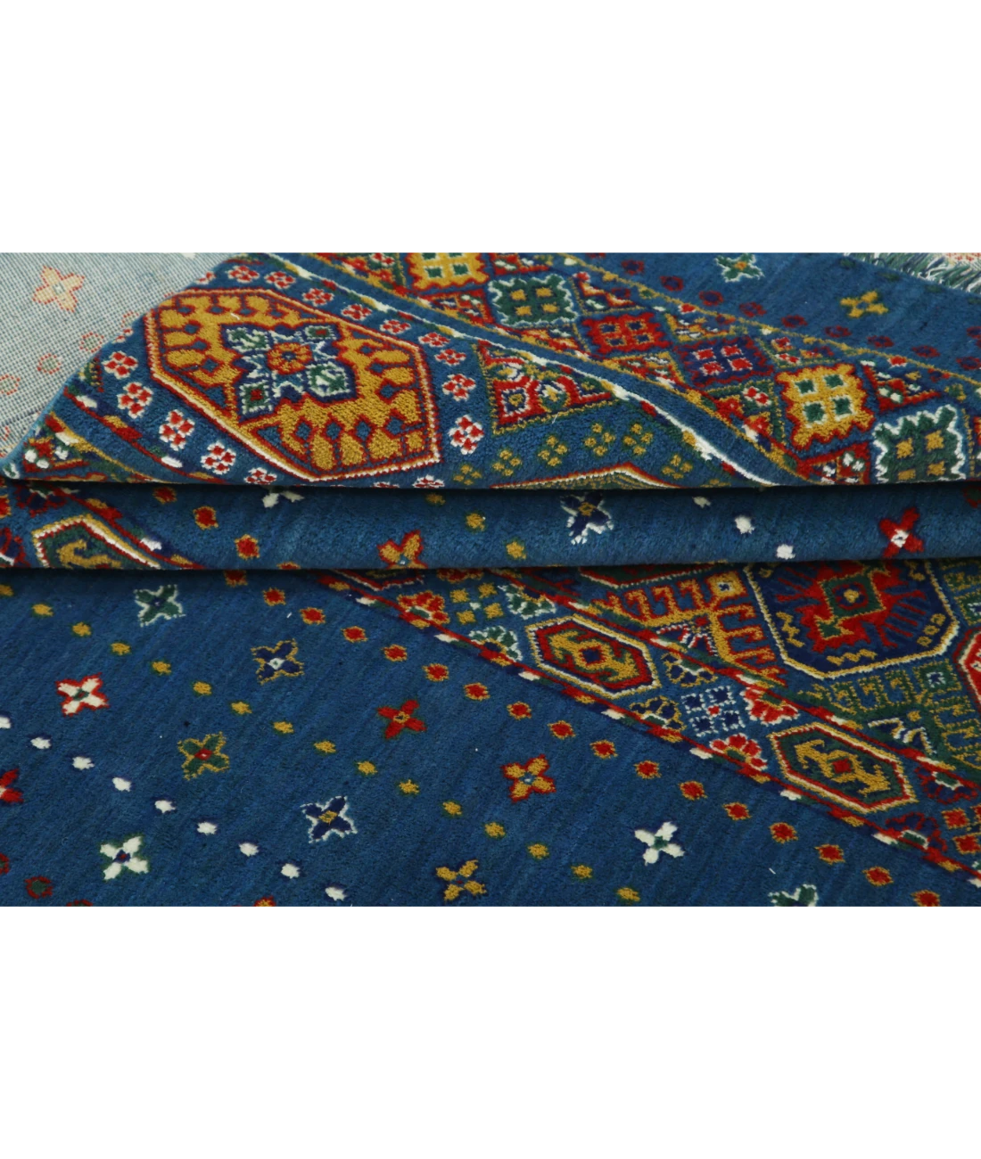 Gulshan 3'10'' X 6'0'' Power-Loomed Wool-Bamboo Silk Rug 3'10'' x 6'0'' (115 X 180) / Blue / Red