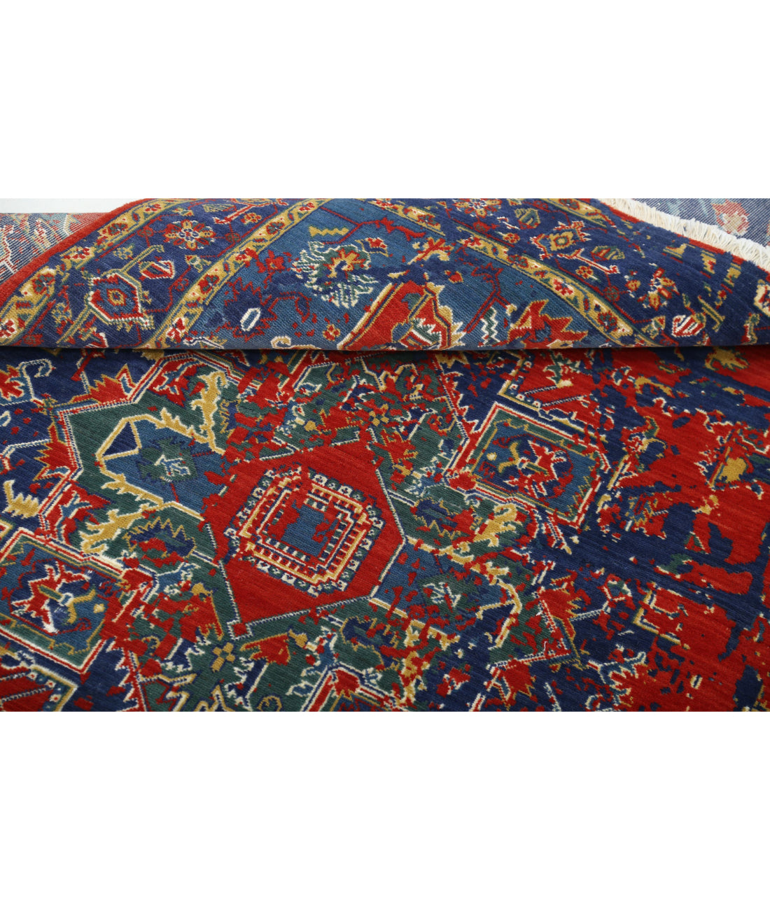 Gulshan 3'11'' X 5'9'' Power-Loomed Wool-Bamboo Silk Rug 3'11'' x 5'9'' (118 X 173) / Red / Blue