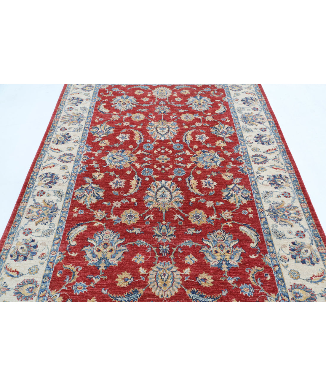 Ziegler 5'7'' X 7'11'' Hand-Knotted Wool Rug 5'7'' x 7'11'' (168 X 238) / Red / Ivory