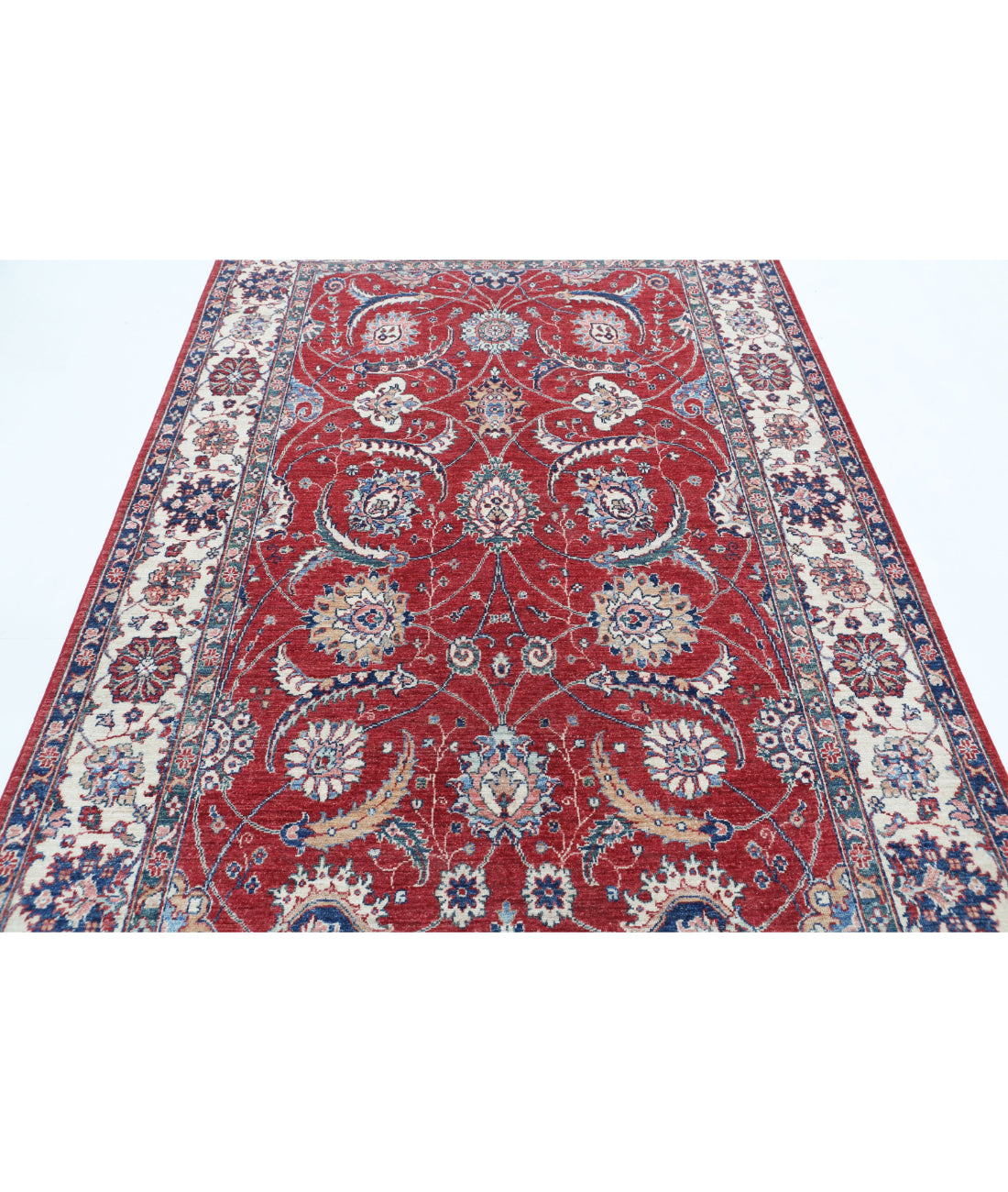 Ziegler 5'4'' X 8'0'' Hand-Knotted Wool Rug 5'4'' x 8'0'' (160 X 240) / Red / Ivory