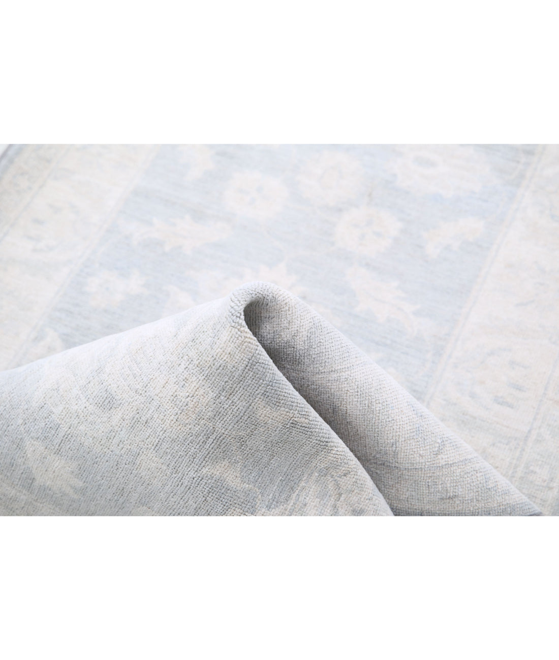 Serenity 2'8'' X 7'11'' Hand-Knotted Wool Rug 2'8'' x 7'11'' (80 X 238) / Grey / Ivory