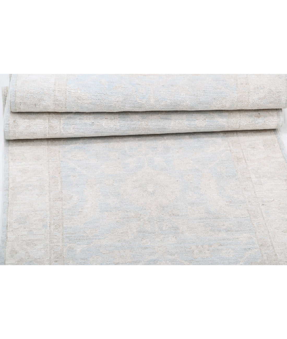 Serenity 2'6'' X 7'11'' Hand-Knotted Wool Rug 2'6'' x 7'11'' (75 X 238) / Blue / Ivory