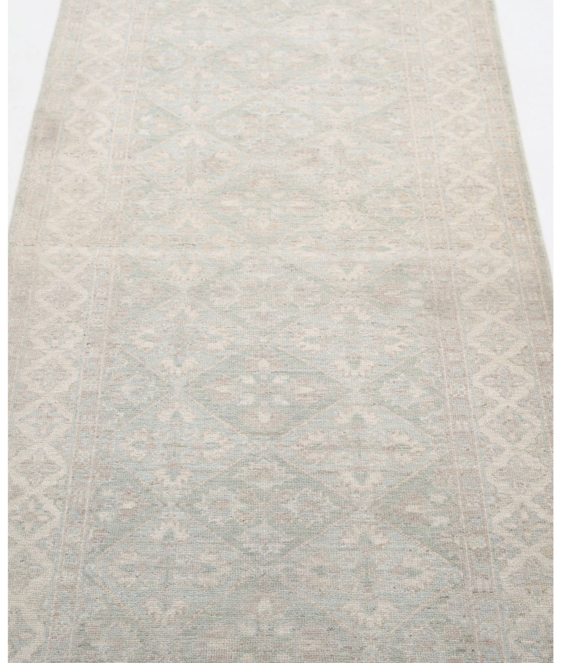 Serenity 2'8'' X 8'0'' Hand-Knotted Wool Rug 2'8'' x 8'0'' (80 X 240) / Green / Ivory