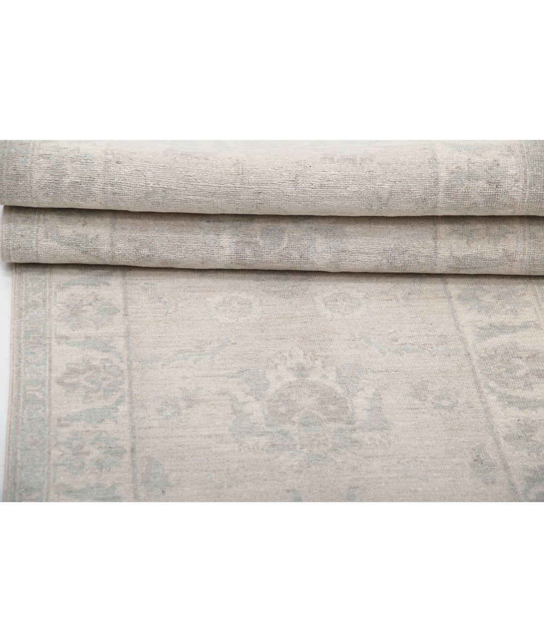 Serenity 2'7'' X 7'9'' Hand-Knotted Wool Rug 2'7'' x 7'9'' (78 X 233) / Brown / Ivory