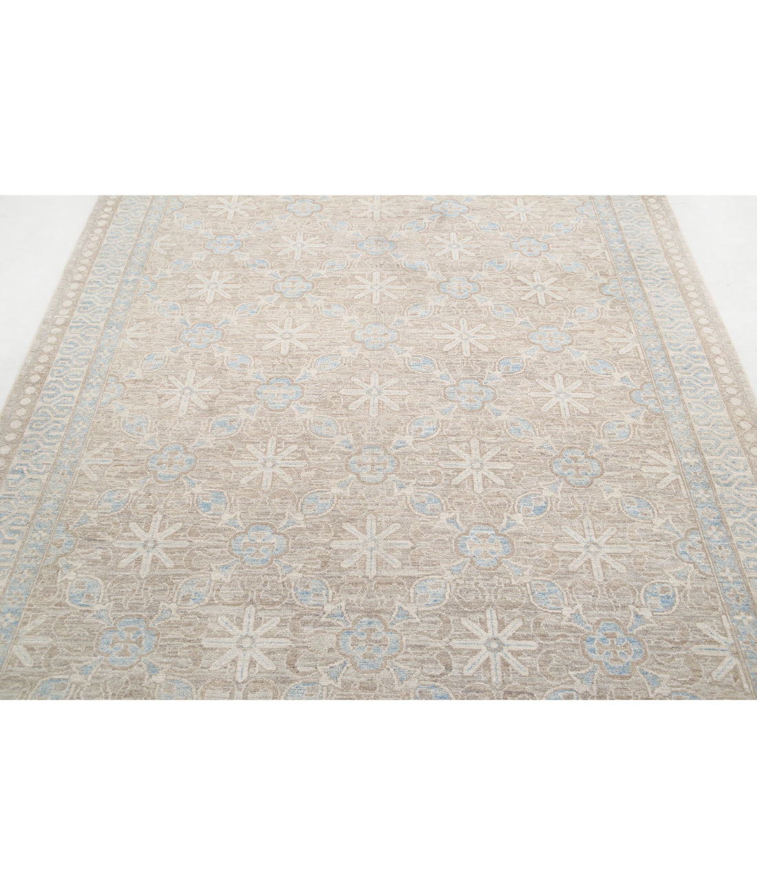 Serenity 5'7'' X 8'5'' Hand-Knotted Wool Rug 5'7'' x 8'5'' (168 X 253) / Taupe / Ivory