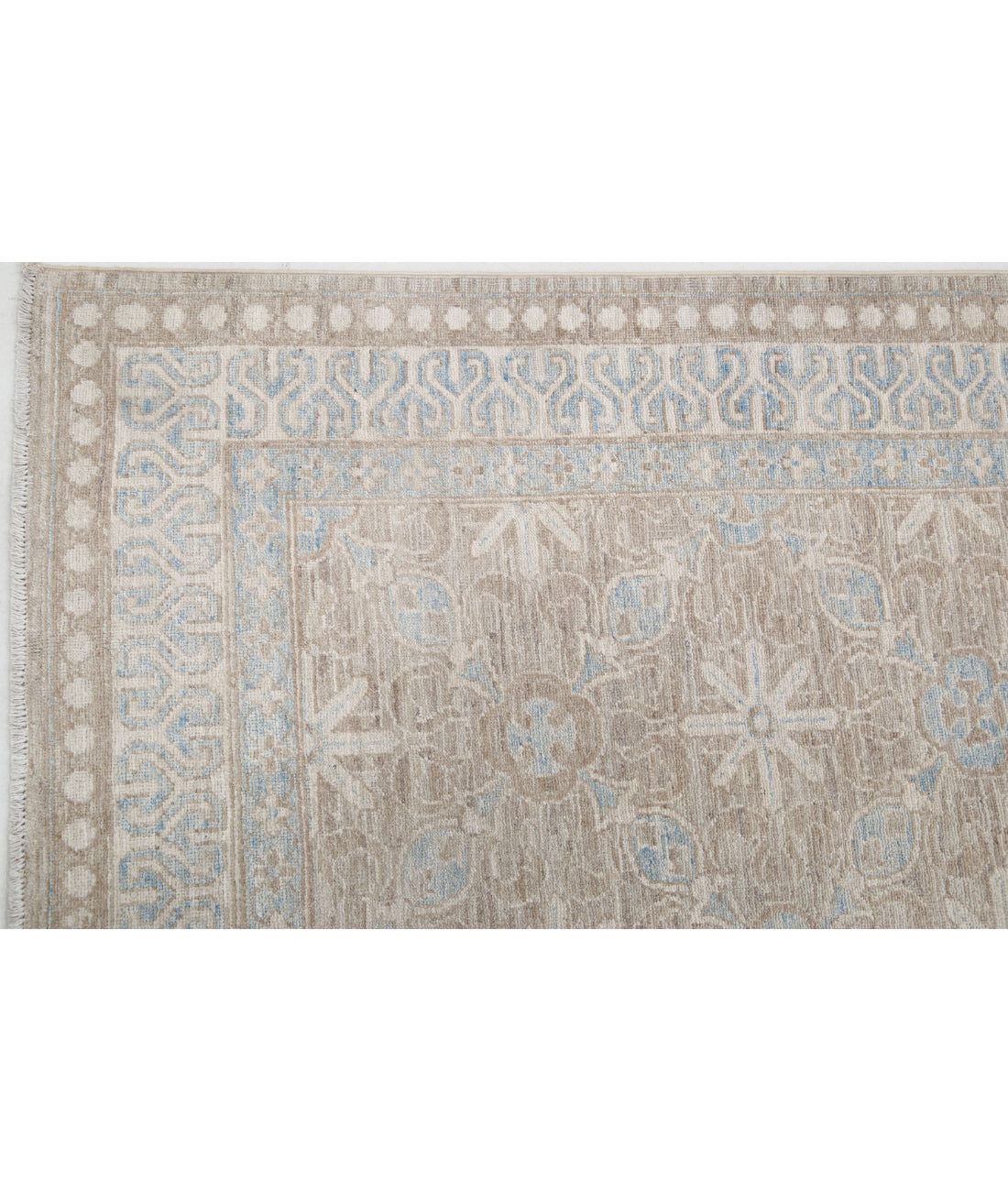 Serenity 5'7'' X 8'5'' Hand-Knotted Wool Rug 5'7'' x 8'5'' (168 X 253) / Taupe / Ivory