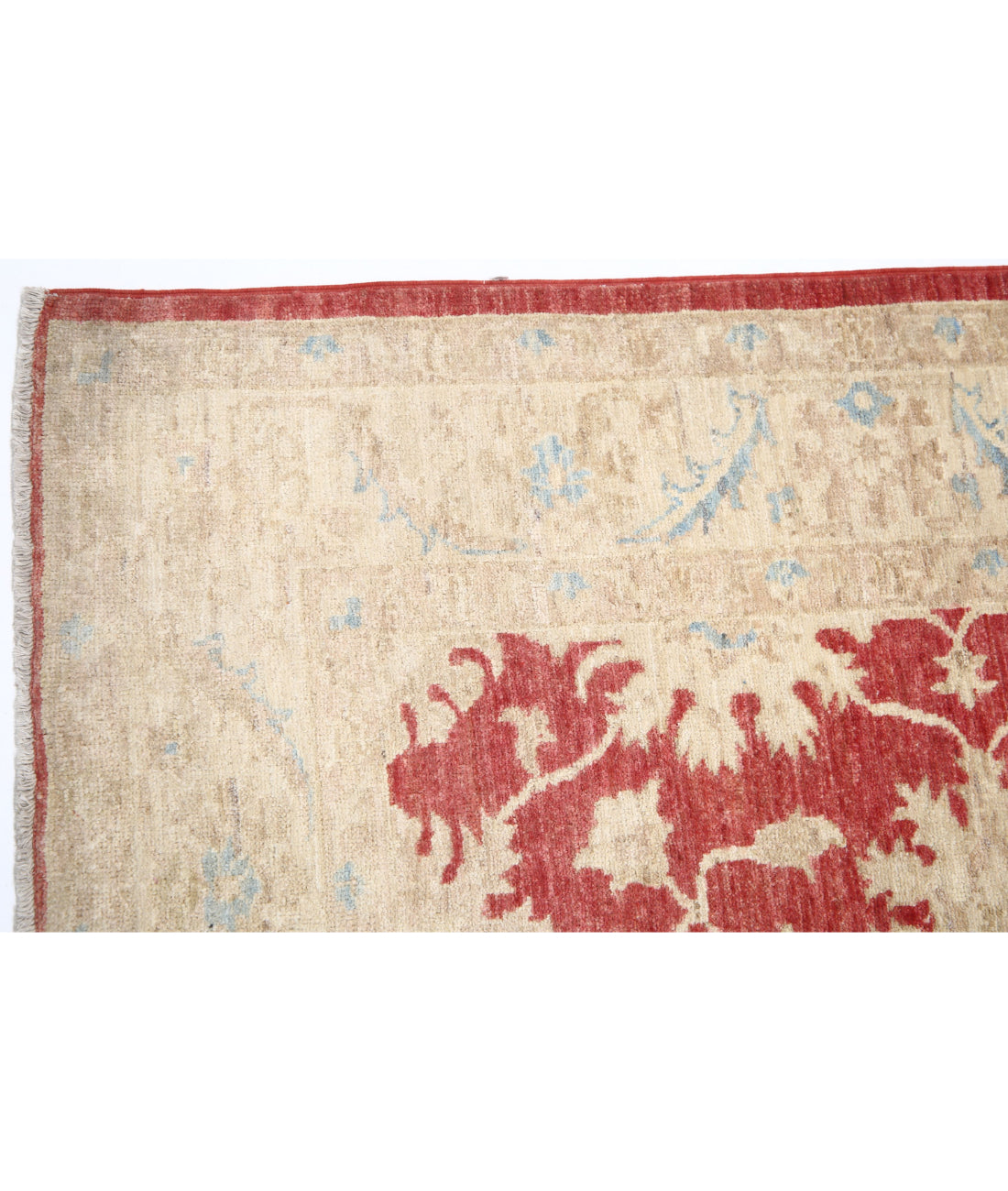 Ziegler 4'10'' X 6'8'' Hand-Knotted Wool Rug 4'10'' x 6'8'' (145 X 200) / Red / Ivory