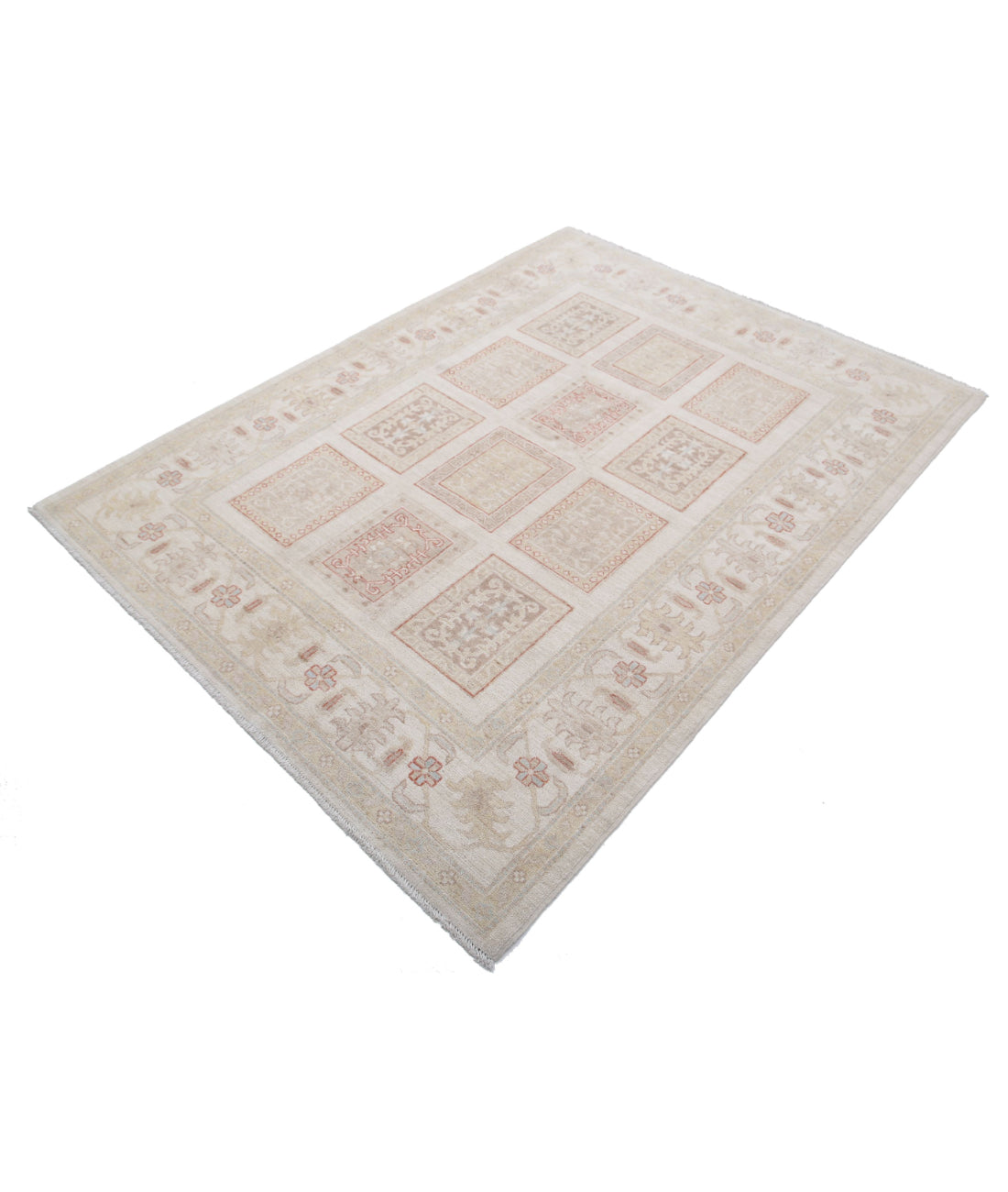 Serenity 4'10'' X 6'5'' Hand-Knotted Wool Rug 4'10'' x 6'5'' (145 X 193) / Ivory / Ivory