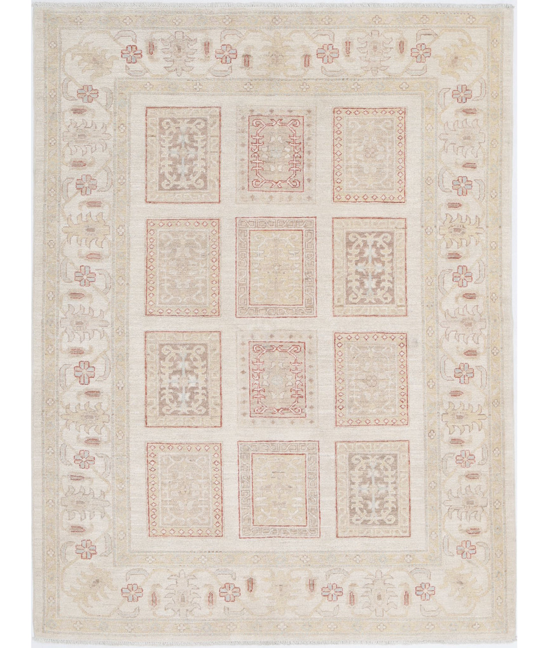 Serenity 4'10'' X 6'5'' Hand-Knotted Wool Rug 4'10'' x 6'5'' (145 X 193) / Ivory / Ivory