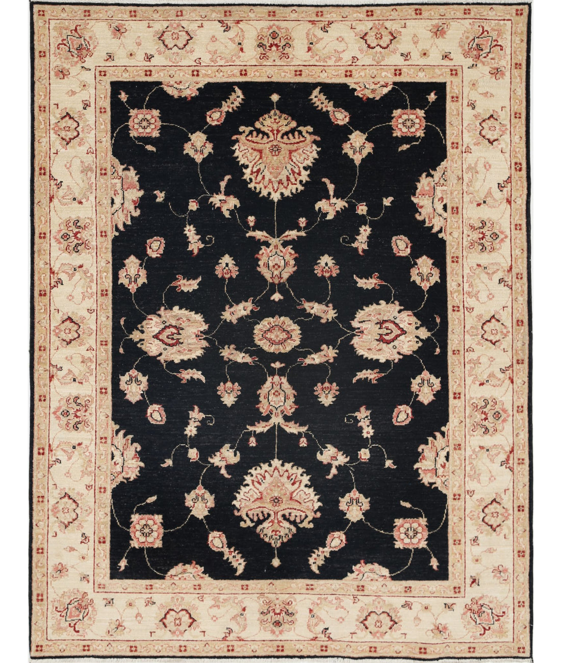 Ziegler 4'11'' X 6'3'' Hand-Knotted Wool Rug 4'11'' x 6'3'' (148 X 188) / Black / Ivory