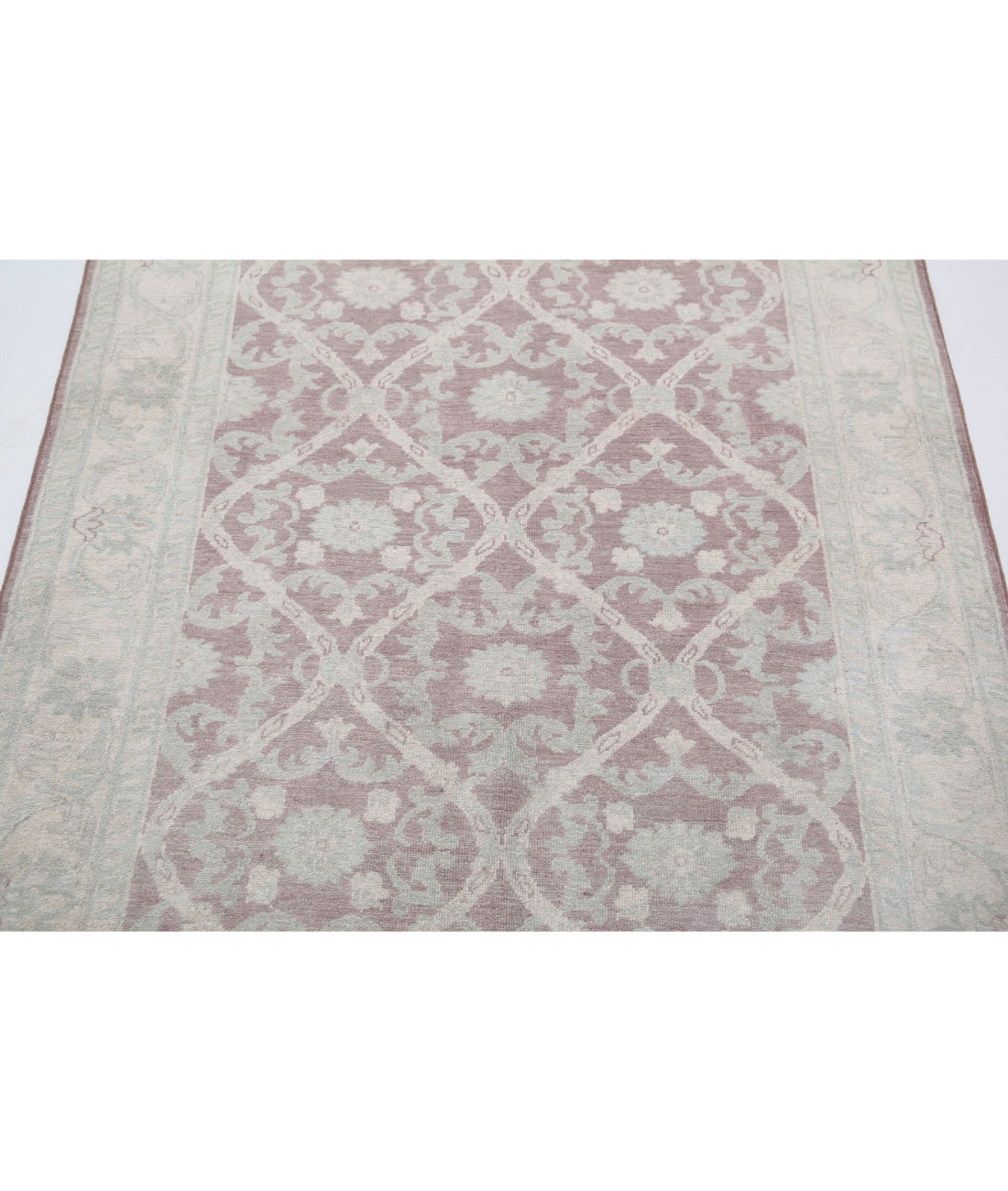 Serenity 4'2'' X 5'9'' Hand-Knotted Wool Rug 4'2'' x 5'9'' (125 X 173) / Brown / Ivory