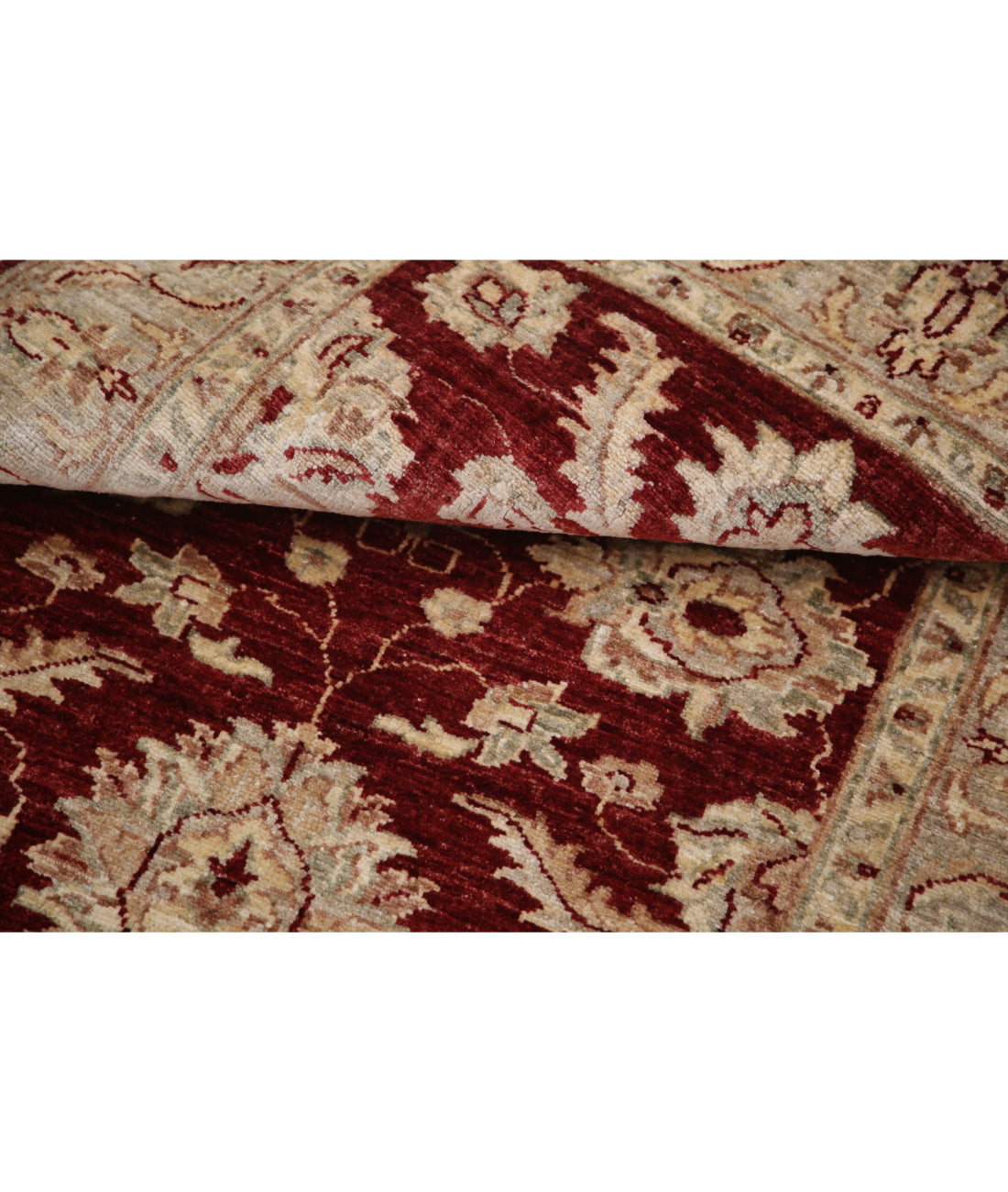 Ziegler 3'0'' X 4'7'' Hand-Knotted Wool Rug 3'0'' x 4'7'' (90 X 138) / Red / Ivory