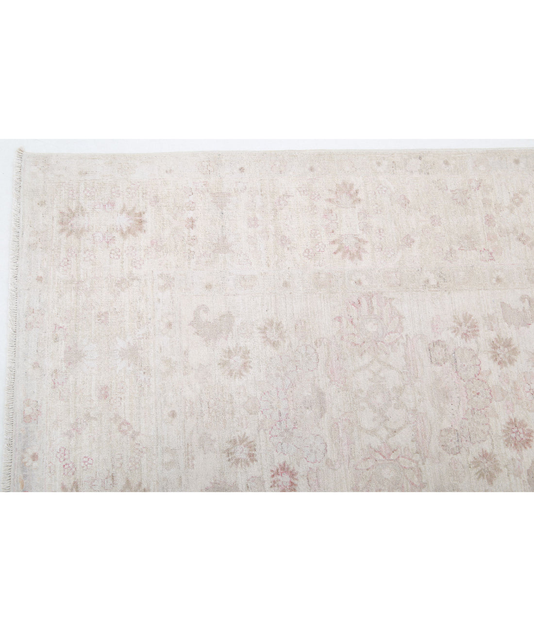 Ariana 8'1'' X 9'5'' Hand-Knotted Wool Rug 8'1'' x 9'5'' (243 X 283) / Ivory / Ivory