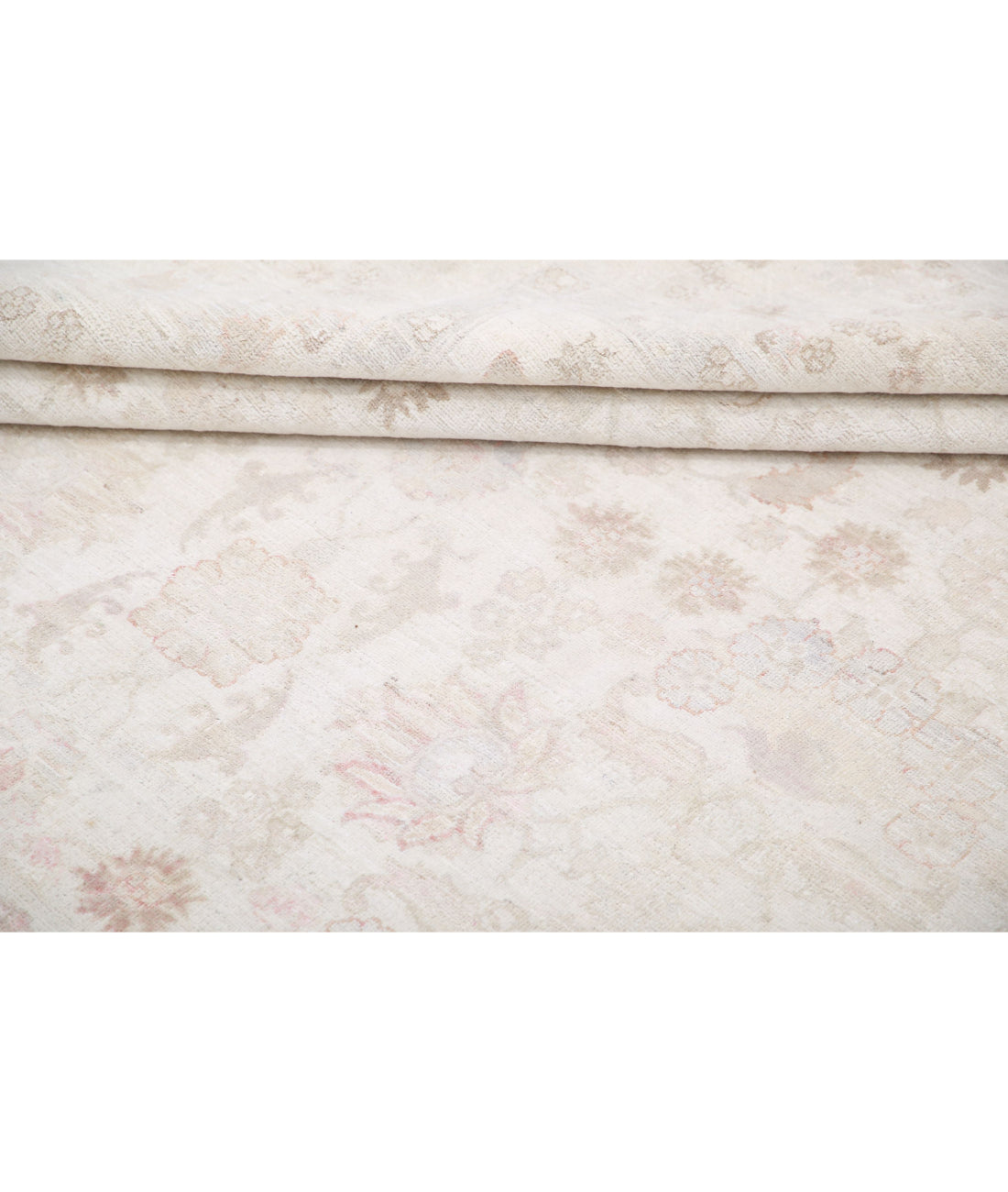 Ariana 8'1'' X 9'5'' Hand-Knotted Wool Rug 8'1'' x 9'5'' (243 X 283) / Ivory / Ivory
