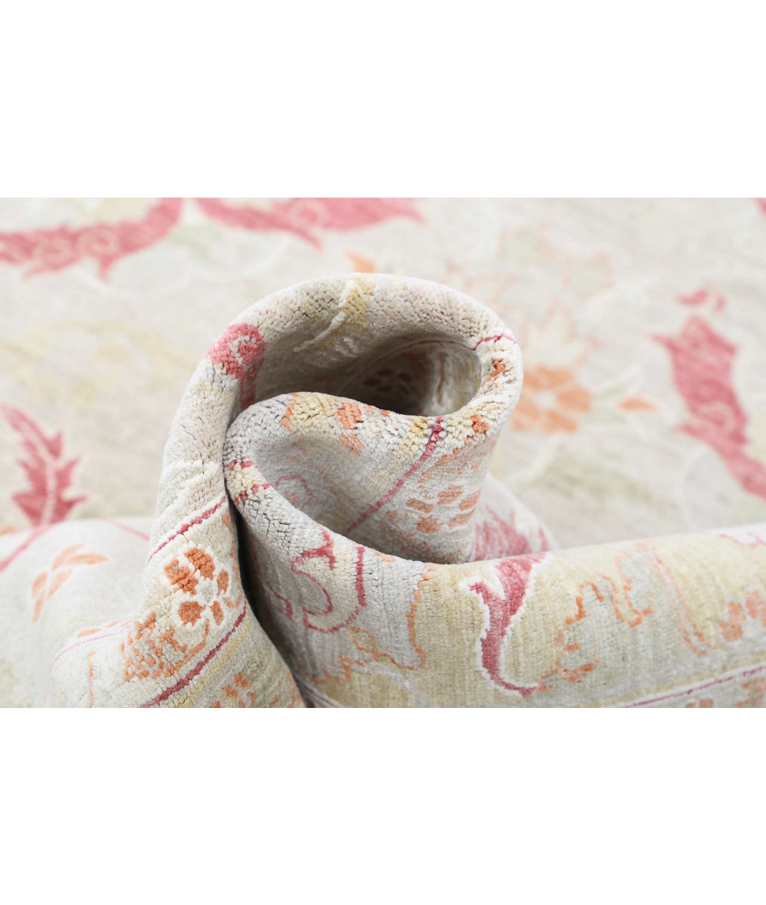 Ariana 5'10'' X 9'2'' Hand-Knotted Wool Rug 5'10'' x 9'2'' (175 X 275) / Brown / Gold