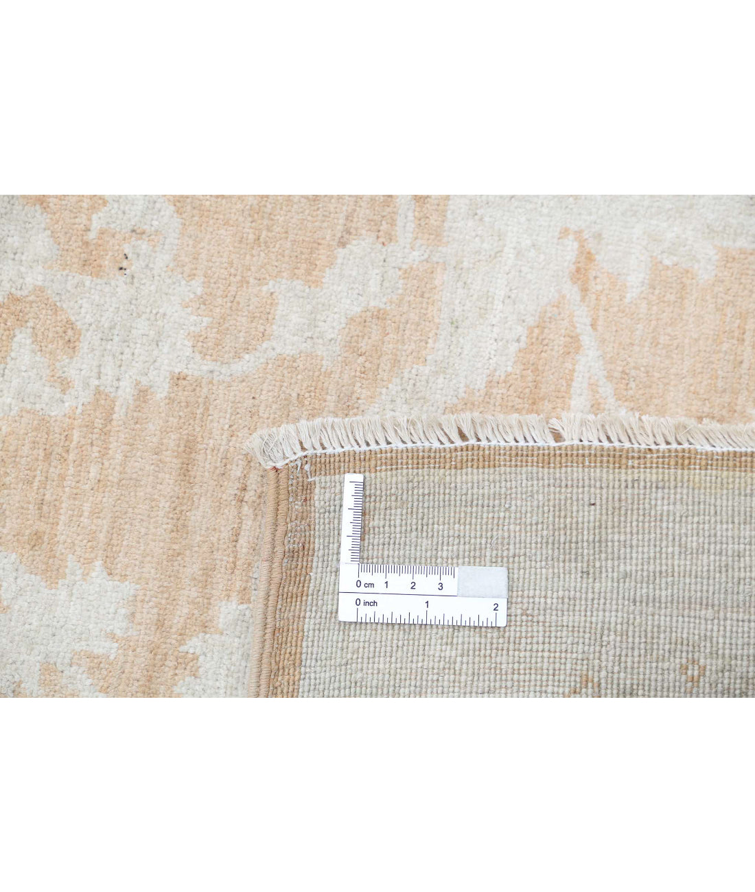 Ariana 4'10'' X 6'9'' Hand-Knotted Wool Rug 4'10'' x 6'9'' (145 X 203) / Ivory / Rust