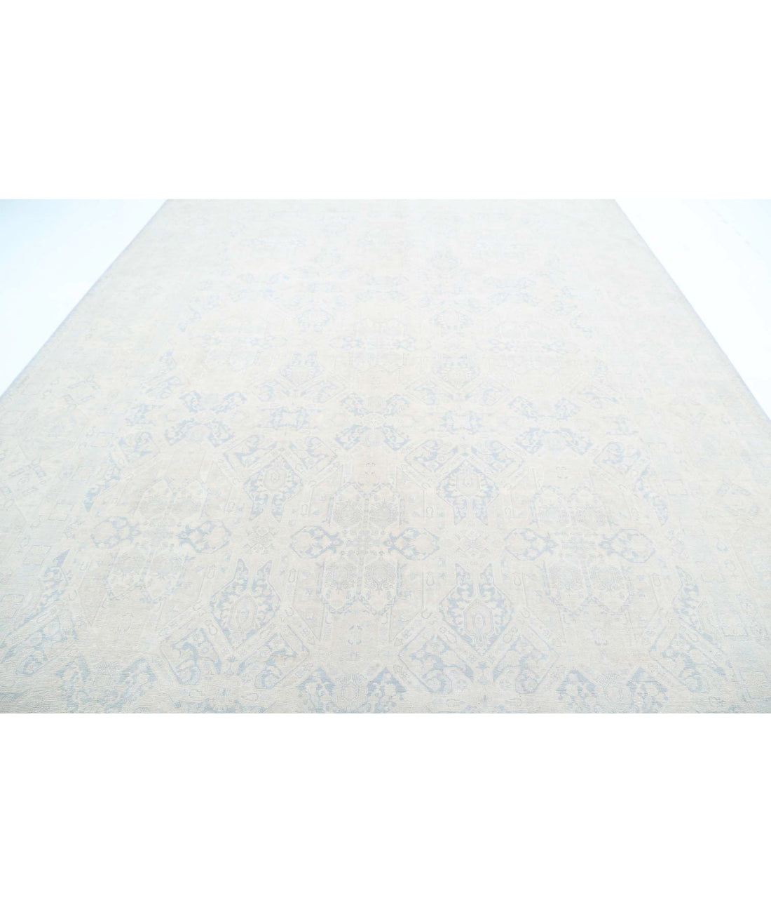 Artemix 10'1'' X 13'6'' Hand-Knotted Wool Rug 10'1'' x 13'6'' (303 X 405) / Taupe / Ivory