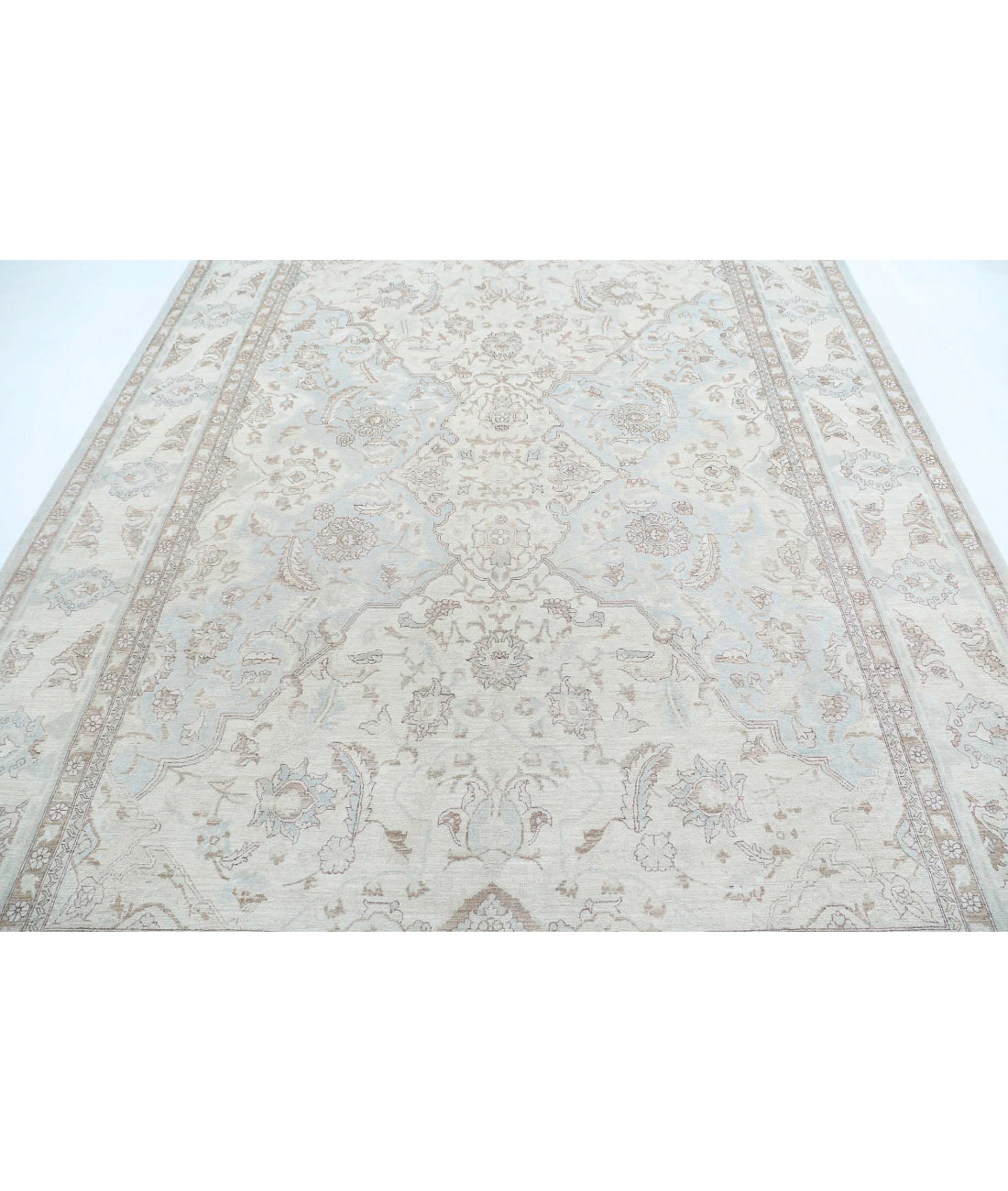 Ariana 7'11'' X 10'2'' Hand-Knotted Wool Rug 7'11'' x 10'2'' (238 X 305) / Ivory / Taupe