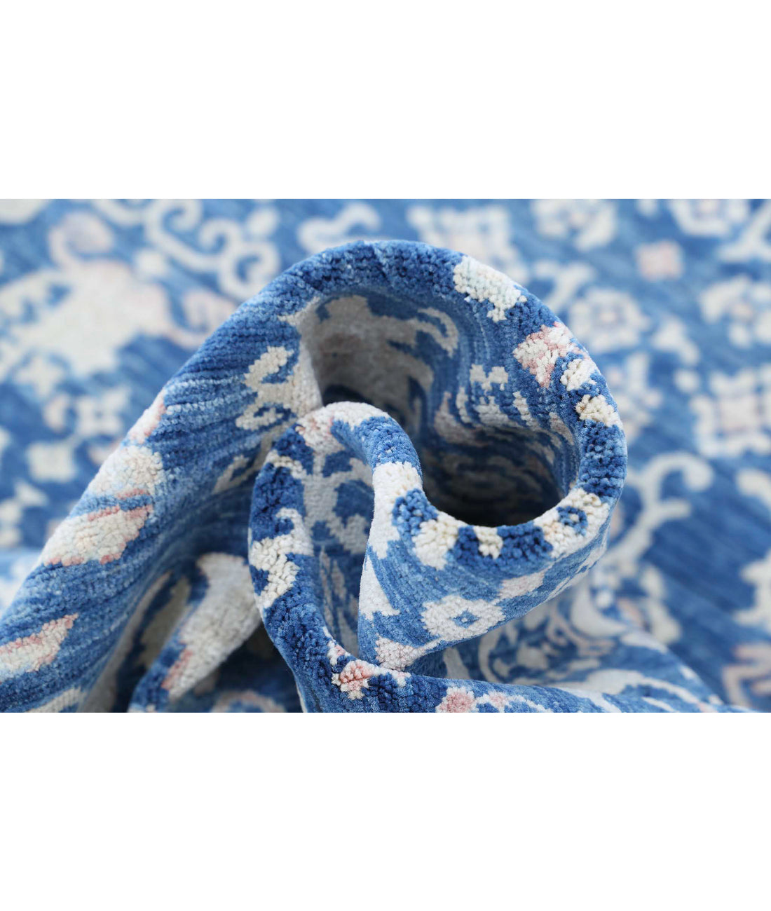 Ariana 8'0'' X 9'8'' Hand-Knotted Wool Rug 8'0'' x 9'8'' (240 X 290) / Blue / Ivory