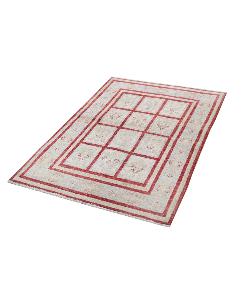 Bakhtiari 3' 4" X 4' 9" Hand-Knotted Wool Rug 3' 4" X 4' 9" (102 X 145) / Red / Blue