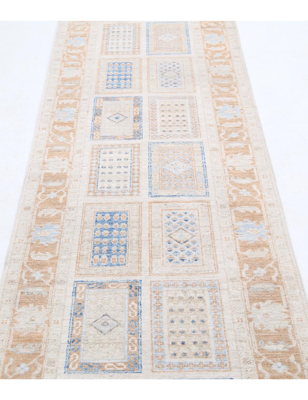 Bakhtiari 2' 7" X 9' 2" Hand-Knotted Wool Rug 2' 7" X 9' 2" (79 X 279) / Ivory / Rust