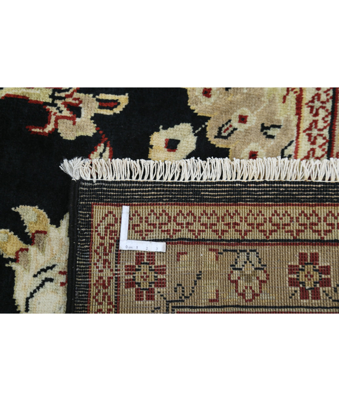 Ziegler 9'0'' X 11'11'' Hand-Knotted Wool Rug 9'0'' x 11'11'' (270 X 358) / Black / N/A