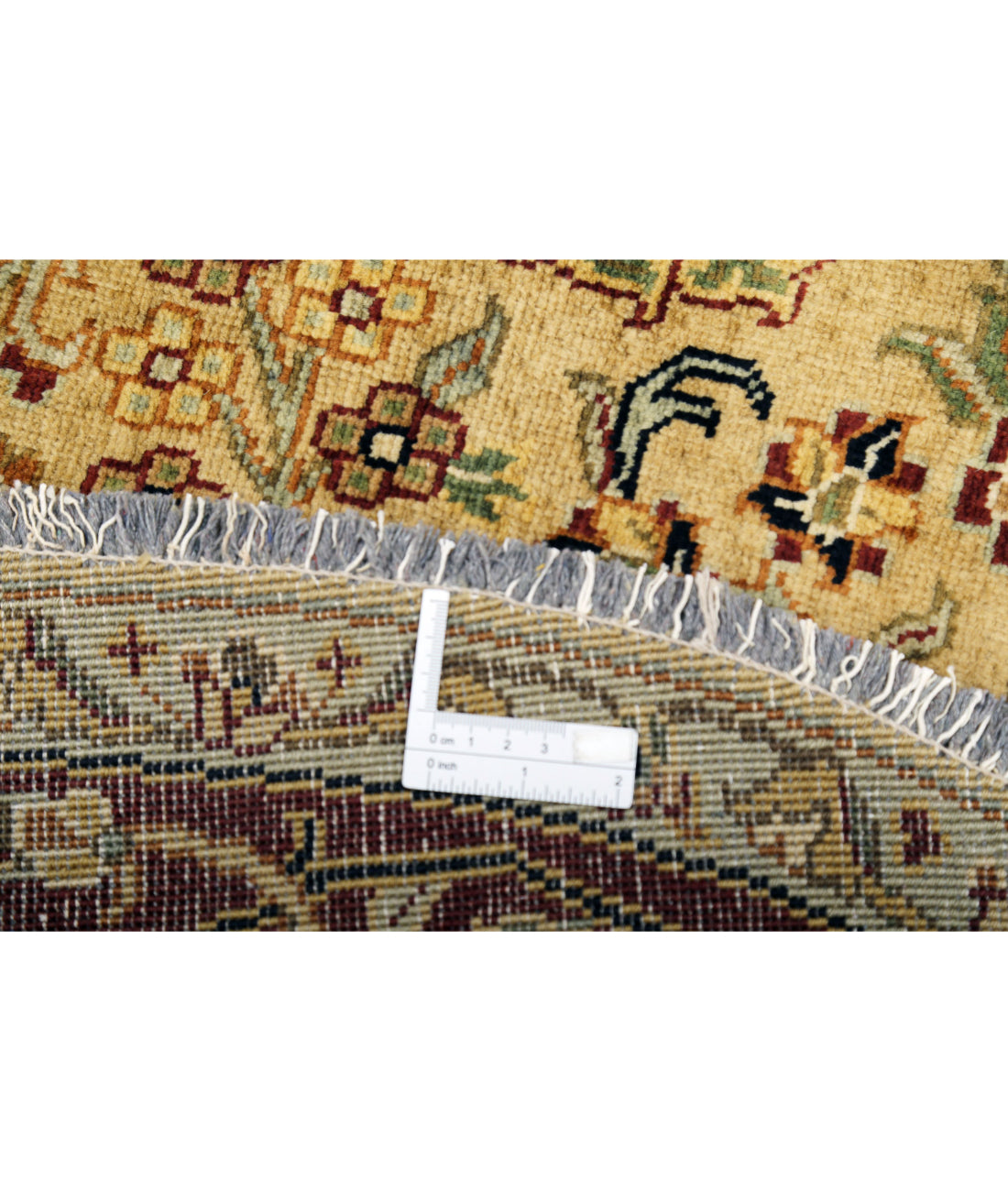 Ziegler 6'7'' X 6'8'' Hand-Knotted Wool Rug 6'7'' x 6'8'' (198 X 200) / Ivory / N/A